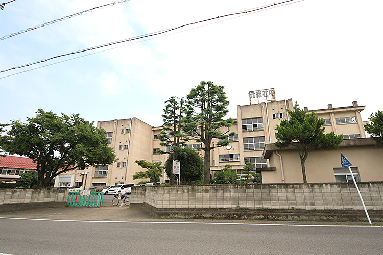 ダイアパレスピュアステージ新前橋　中古マンション 中学校