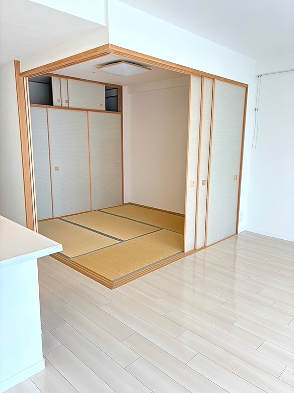 アルファステイツ高崎駅東　中古マンション 内観写真（リビング以外の居室）