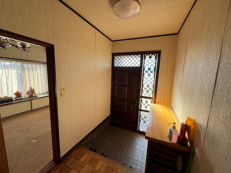 前橋市三俣町 中古住宅 現地写真（玄関）
