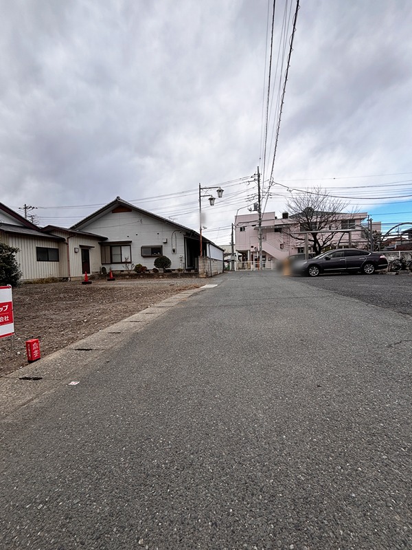 高崎市飯塚町　土地  現地写真（前面道路含む現地写真）
