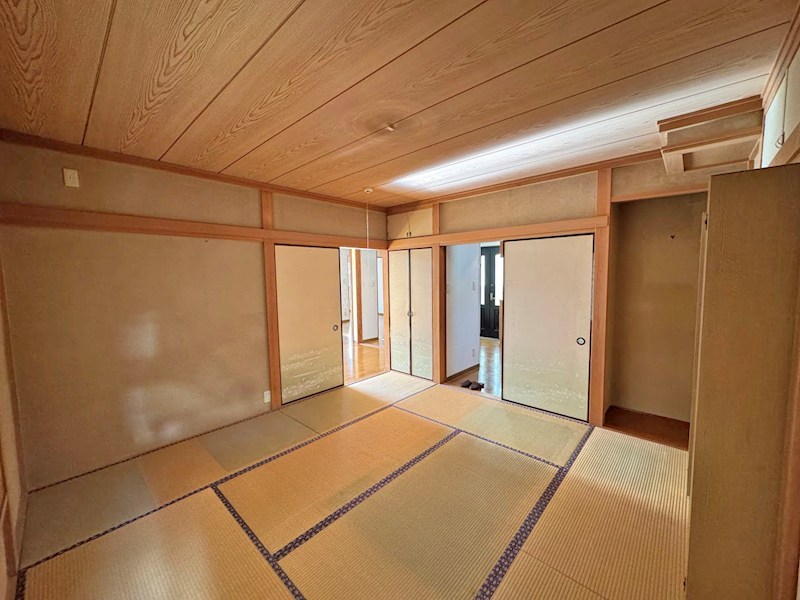 高崎市倉賀野町　中古住宅  内観写真（リビング以外の居室）