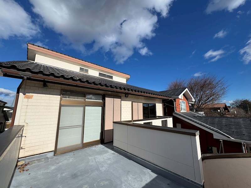 高崎市倉賀野町　中古住宅  現地写真（バルコニー）