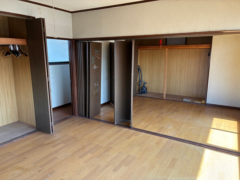 太田市由良町　中古住宅 内観写真（リビング以外の居室）