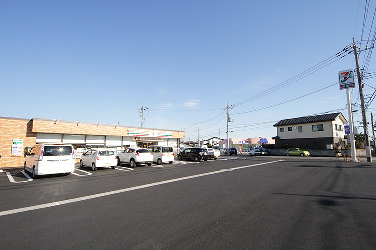 高崎市上小鳥町　土地 コンビニ