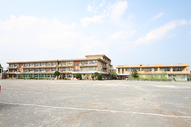 高崎市上小鳥町　土地 小学校