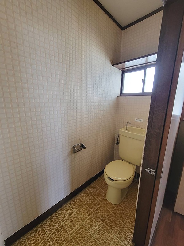 桐生市相生町　中古住宅 内観写真（トイレ）