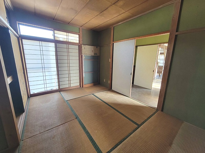 桐生市相生町　中古住宅 内観写真（リビング以外の居室）