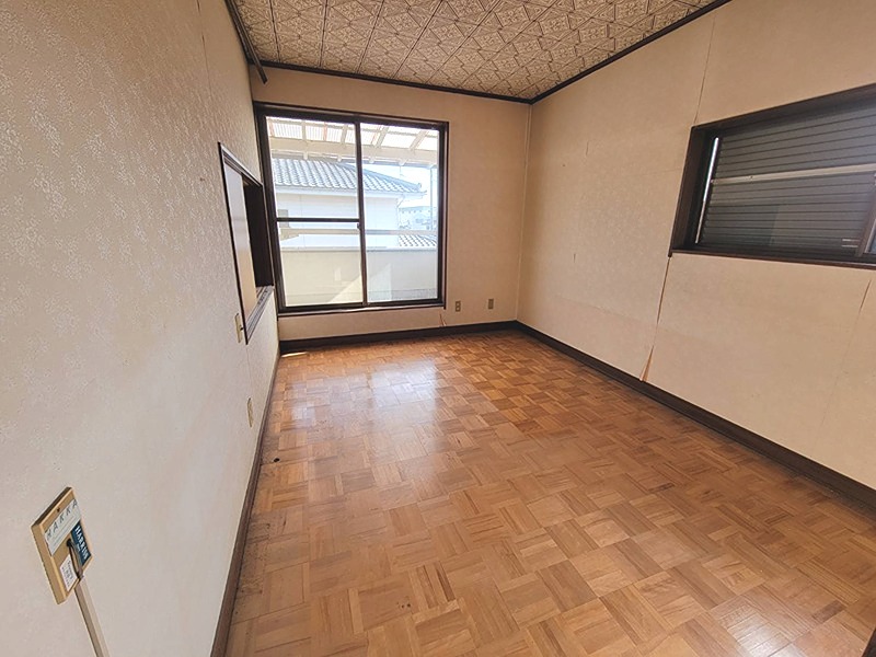 桐生市相生町　中古住宅 内観写真（リビング以外の居室）