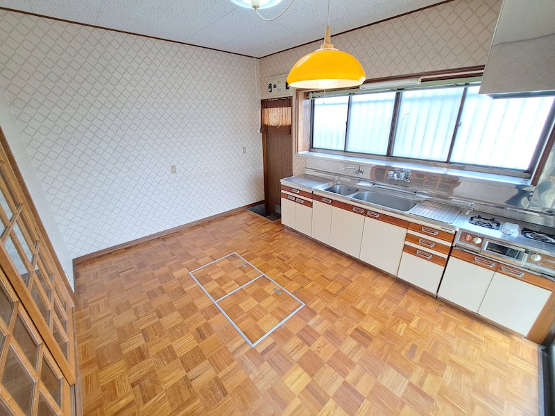 足利市野田町　中古住宅  内観写真（キッチン）