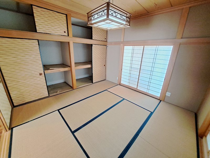 足利市野田町　中古住宅  内観写真（リビング以外の居室）