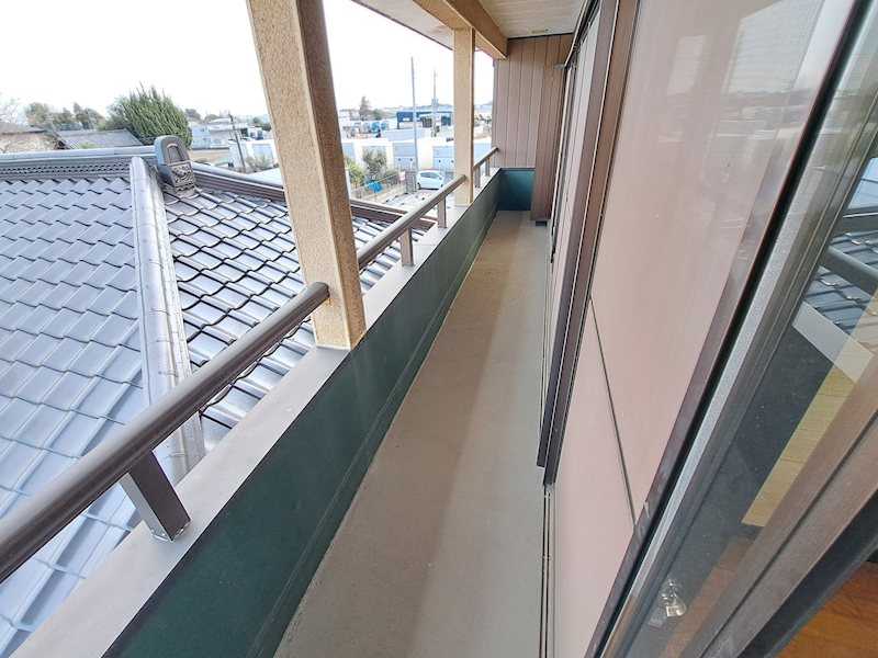 足利市野田町　中古住宅  現地写真（バルコニー）