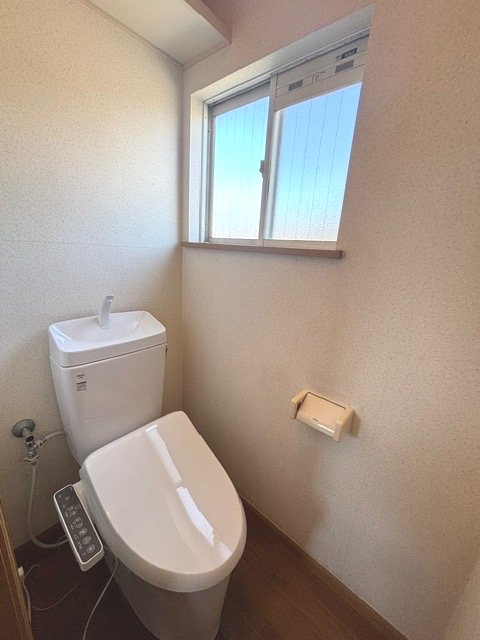 富岡市田篠　中古住宅 内観写真（トイレ）