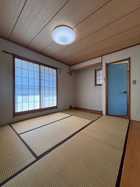 富岡市田篠　中古住宅 内観写真（リビング以外の居室）