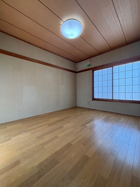 富岡市田篠　中古住宅 内観写真（リビング以外の居室）