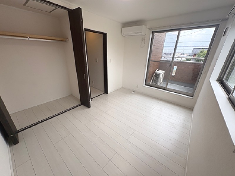 太田市大原町　中古住宅 内観写真（リビング以外の居室）