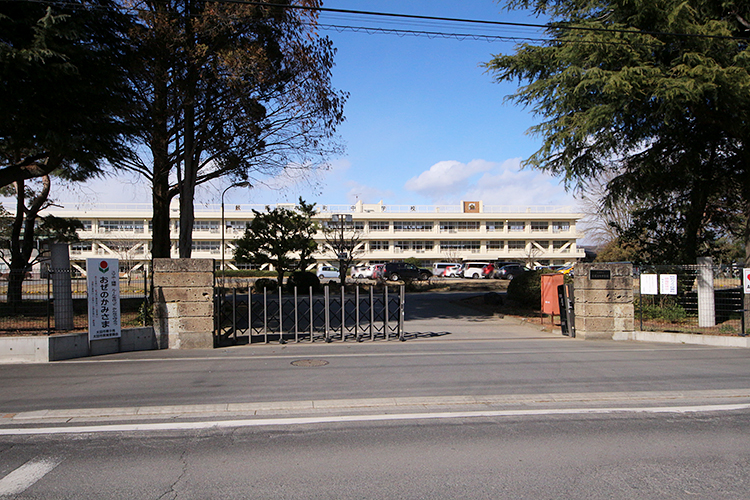 太田市大原町　中古住宅 中学校