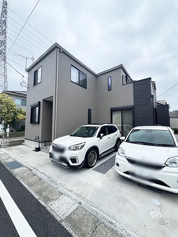 太田市飯塚町　中古住宅 現地写真（駐車場）