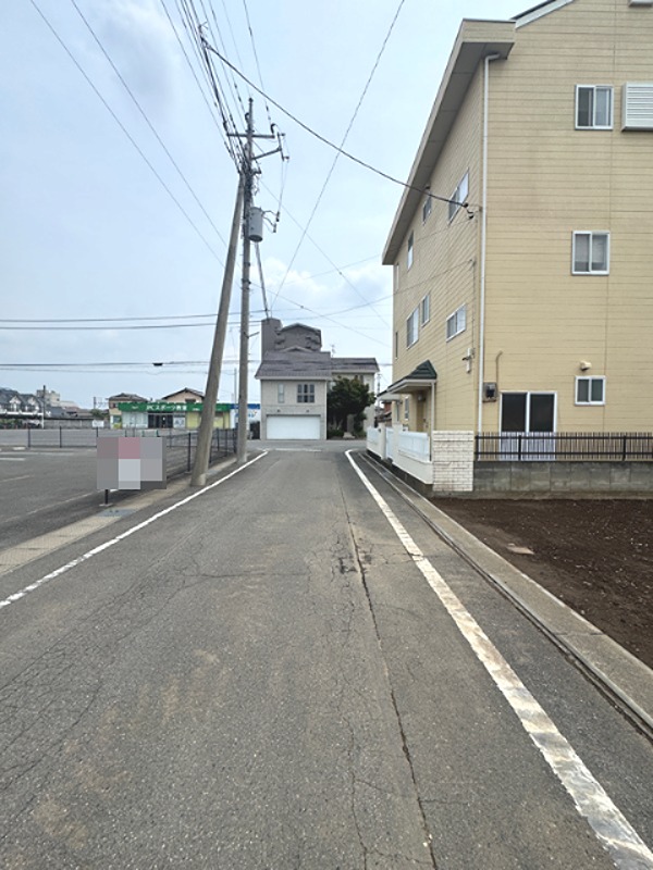 前橋市三俣町1丁目　土地 現地写真（前面道路含む現地写真）