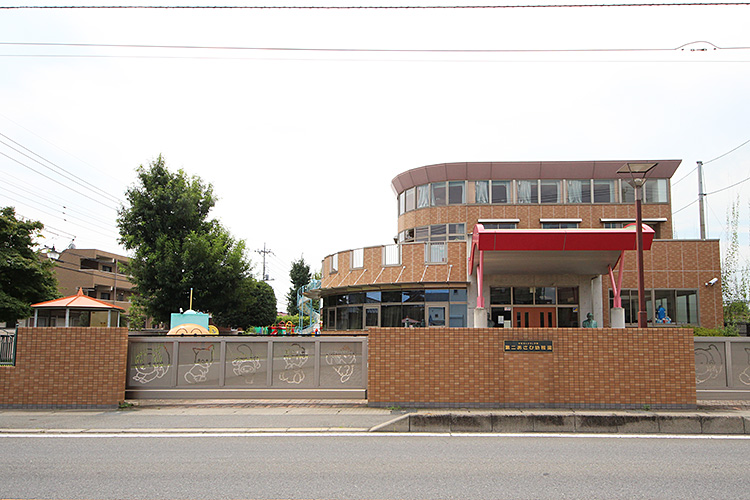 前橋市三俣町1丁目　土地 幼稚園