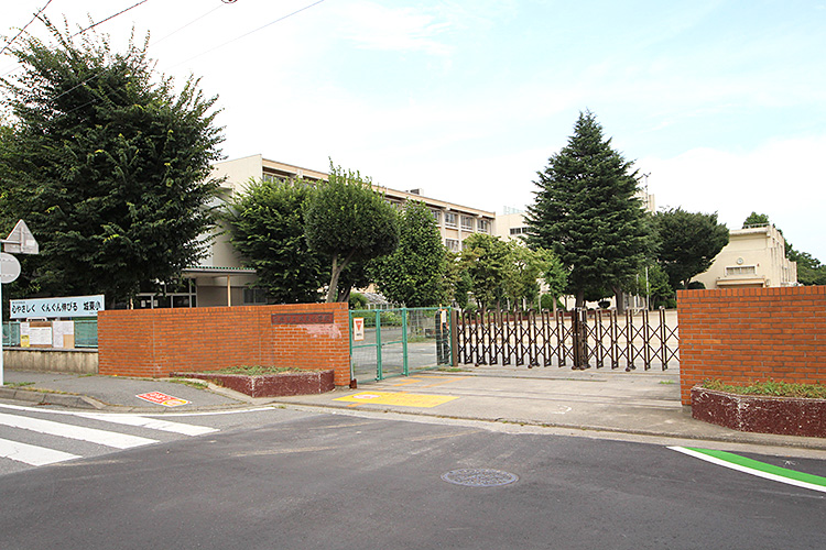 前橋市三俣町1丁目　土地 小学校