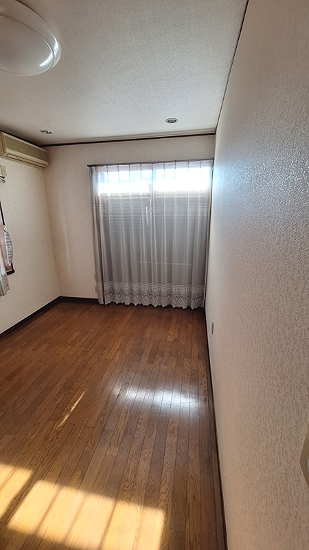 入間市大字小谷田　中古住宅  内観写真（リビング）