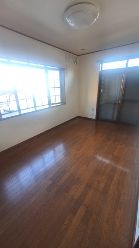 入間市大字小谷田　中古住宅  内観写真（リビング）