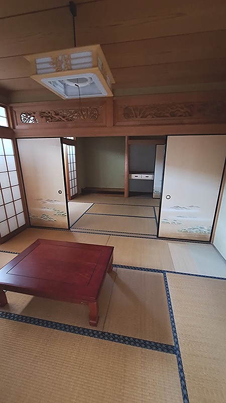 入間市大字小谷田　中古住宅  内観写真（リビング以外の居室）