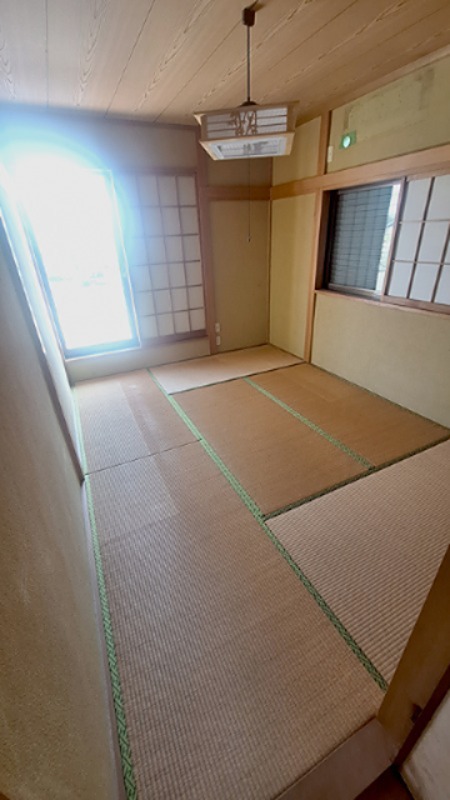 入間市大字小谷田　中古住宅  内観写真（リビング以外の居室）