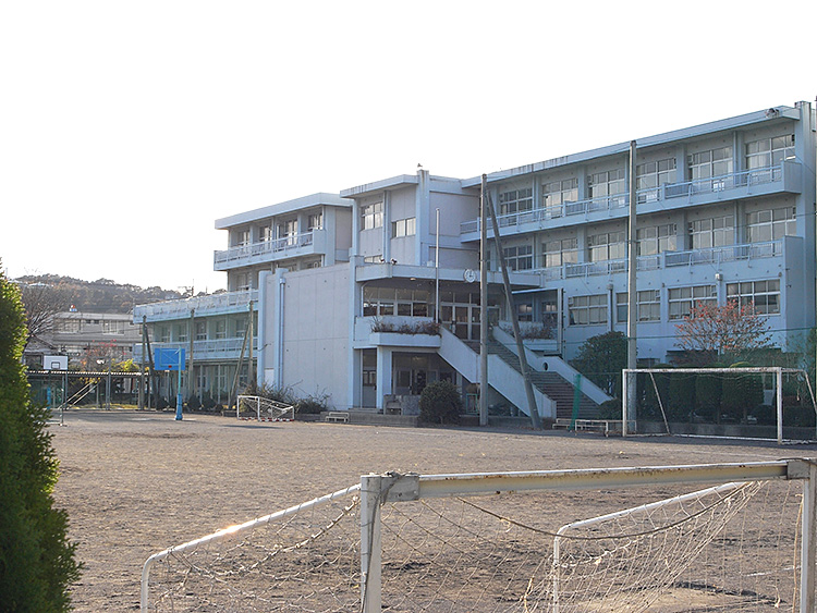 高崎市石原町　土地  中学校