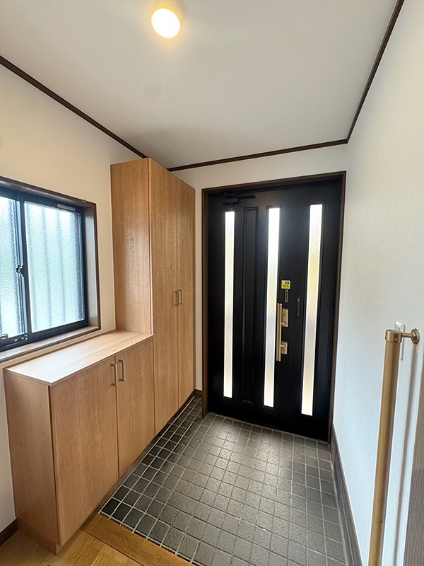 高崎市下之城町　中古住宅 現地写真（玄関）