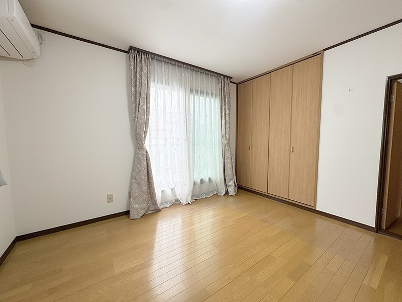 高崎市下之城町　中古住宅 内観写真（リビング以外の居室）