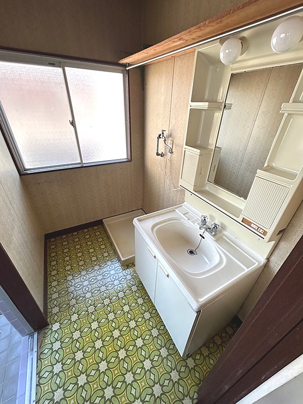 前橋市南町　中古住宅 内観写真（洗面台・洗面所）