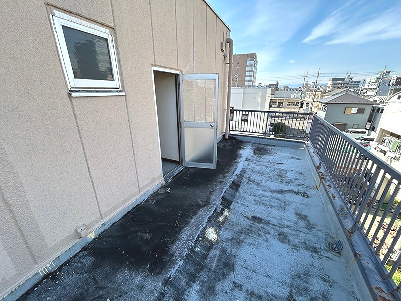 前橋市南町　中古住宅 現地写真（バルコニー）