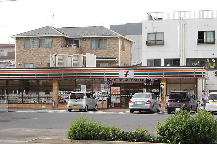 前橋市南町　中古住宅 コンビニ