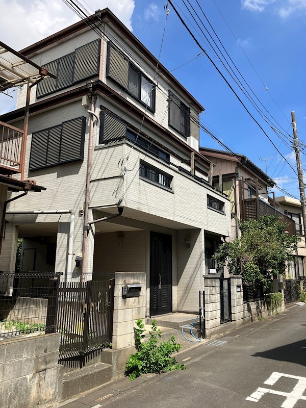 上尾市中分6丁目　中古住宅 現地写真