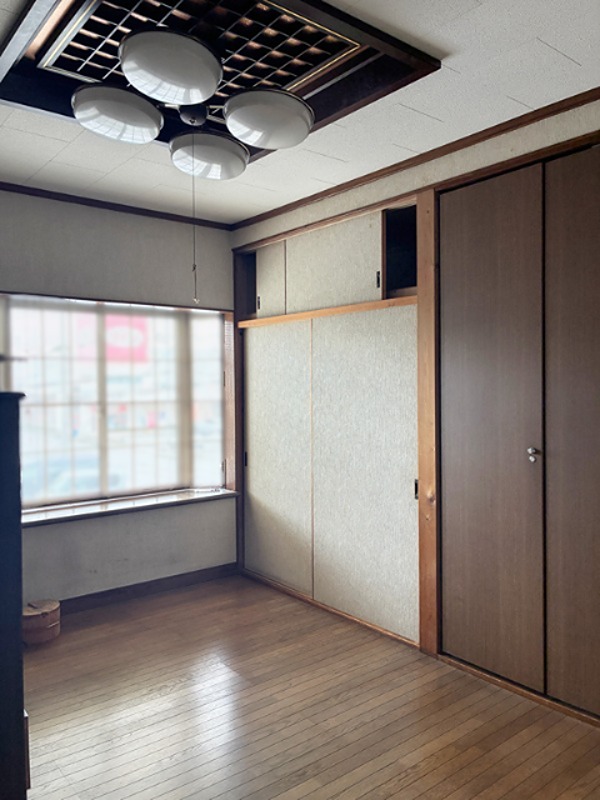 邑楽郡邑楽町新中野　店舗兼住宅 内観写真（リビング以外の居室）