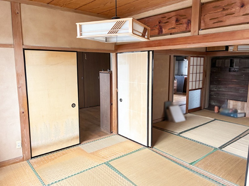邑楽郡邑楽町新中野　店舗兼住宅 内観写真（リビング以外の居室）