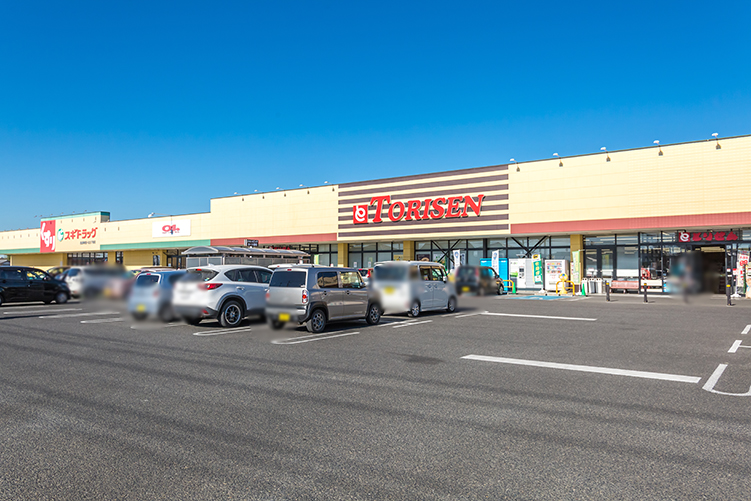 邑楽郡邑楽町新中野　店舗兼住宅 スーパー
