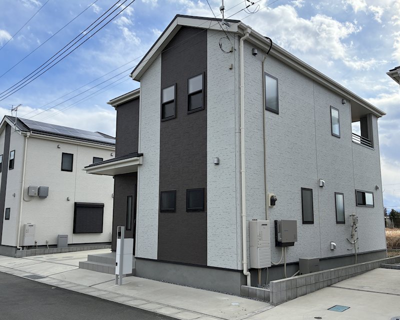 伊勢崎市境保泉　中古住宅  現地写真