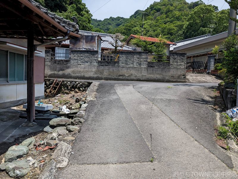 四国中央市土居町北野　土地 その他