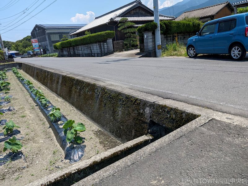 土居町小林　土地 その他