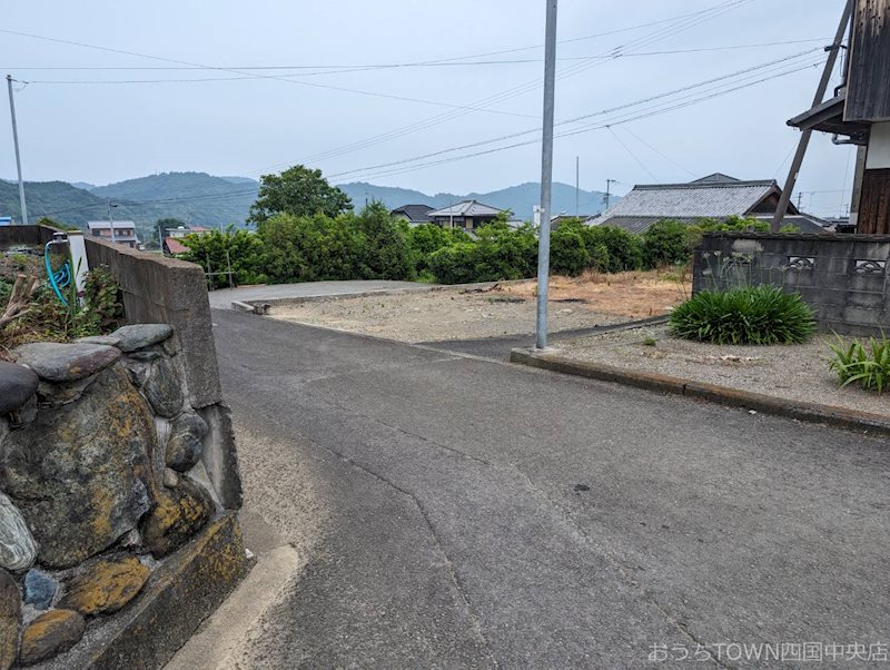 土居町上野　土地 その他