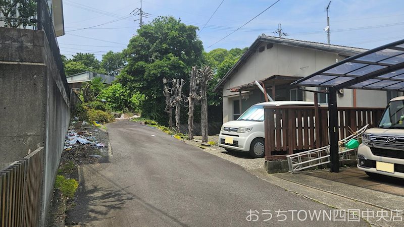 川之江町宝洞山　土地 その他