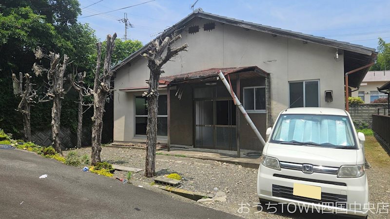 川之江町宝洞山　土地 その他