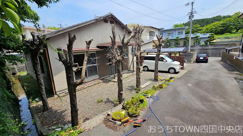 川之江町宝洞山　土地 その他