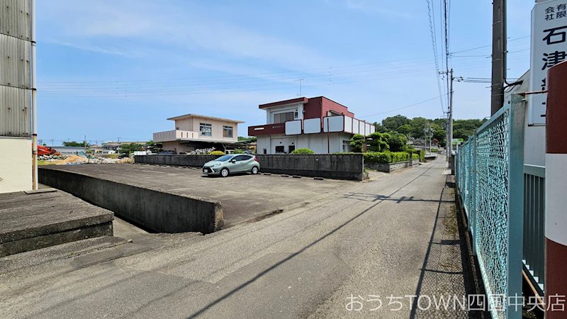 川之江町　土地 その他