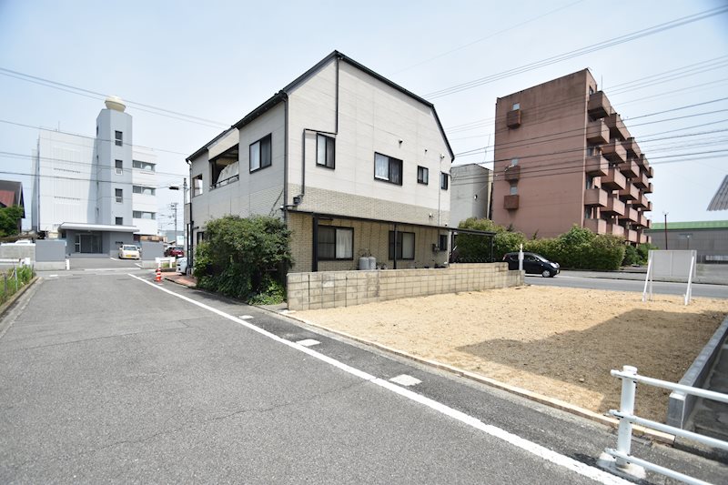 南高下町　土地 現地写真（前面道路含む現地写真）