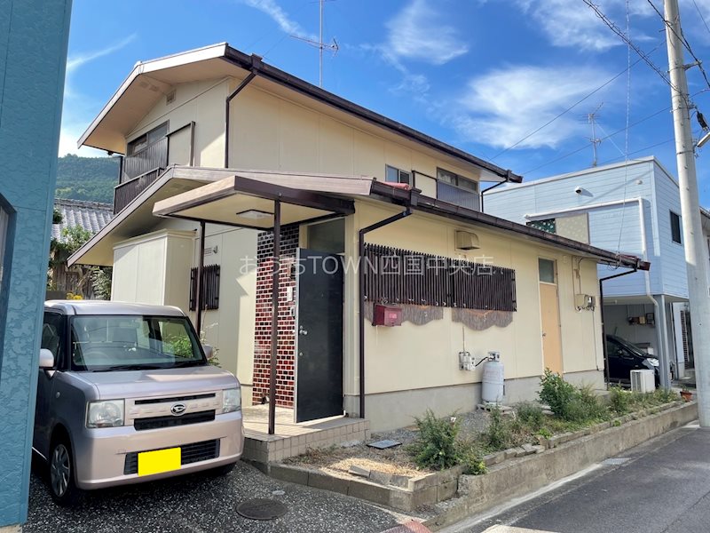 寒川町沢ノ原　中古 外観写真
