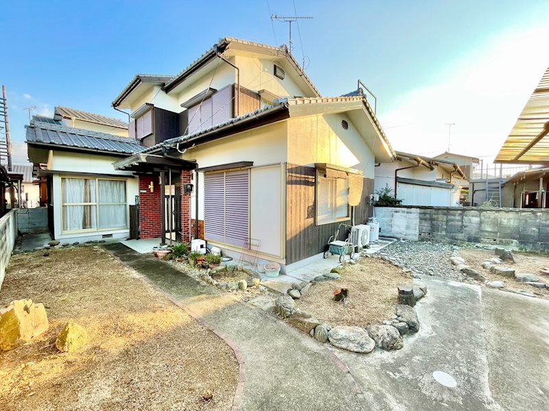 八町東　中古住宅 外観写真