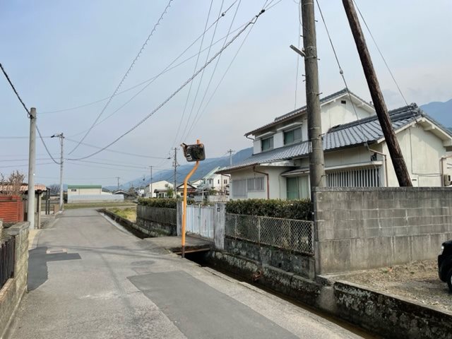 新居浜市中西3区画分譲地② その他